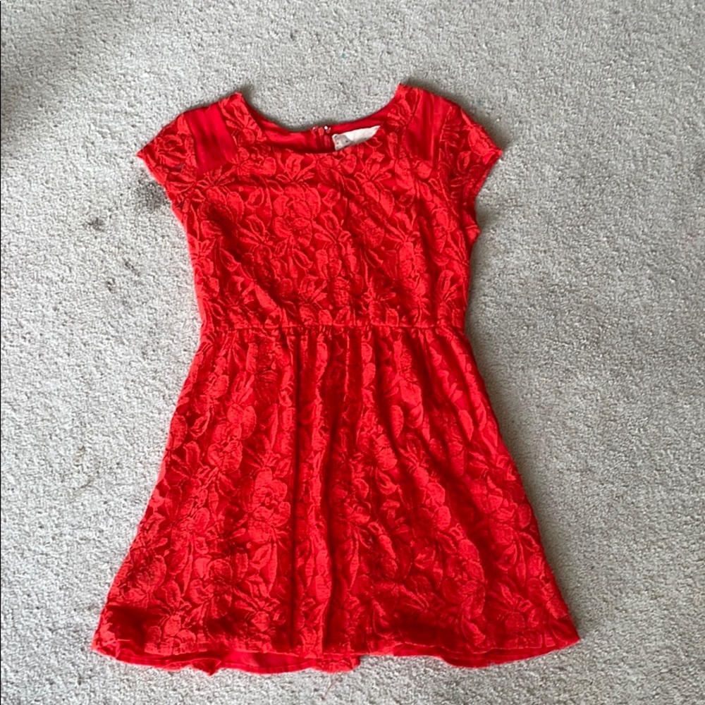 🔥3/$35 Red lace dress M